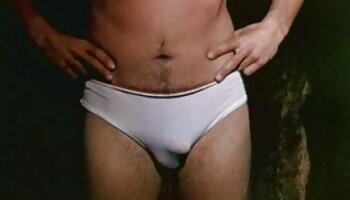 Sluts ផ្តល់នូវ Cumswallowing និងទទួលបាន Cumshots